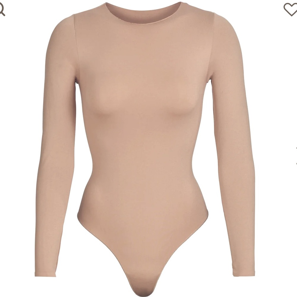 SKIMS Essential crewneck bodysuit